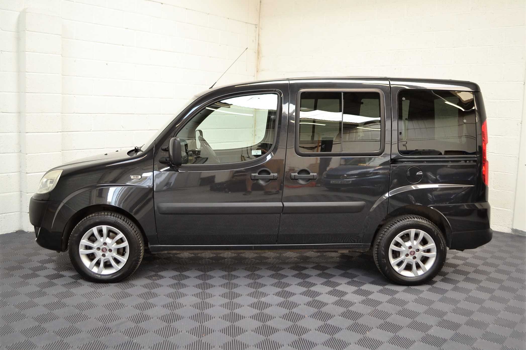 Used Fiat Doblo WAV Cars For Sale Bristol Wheelchair Accessible Vehicles Used For Sale Somerset Devon Dorset Bath YN10 AEU 21