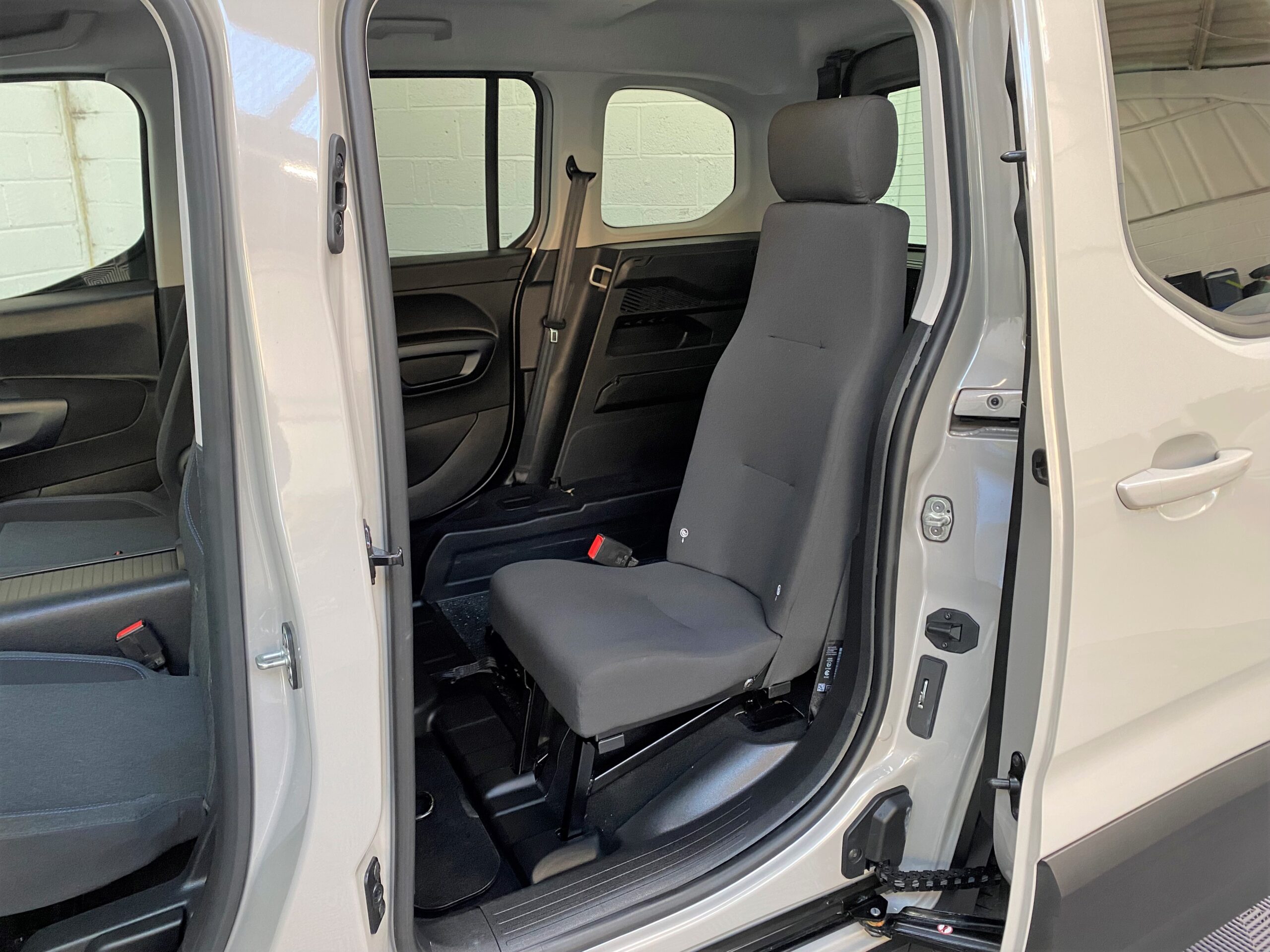 Used Peugeot Rifter WAV Cars For Sale Bristol Wheelchair Accessible Vehicles Used For Sale Somerset Devon Dorset Bath SF19 CMO 8