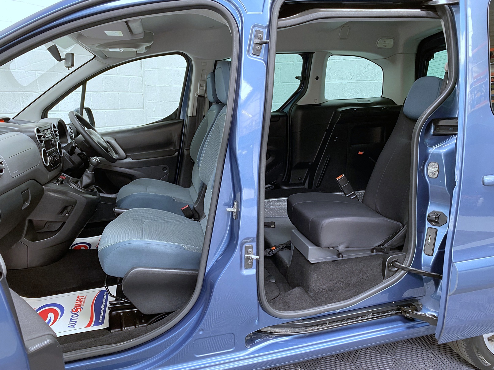 Citroen-Berlingo-WAV-Vehicle-WA18-ESF-15.jpg
