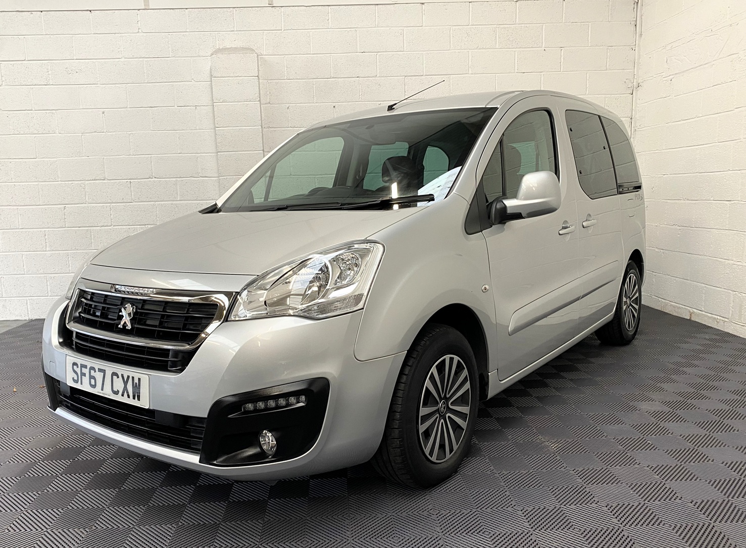 Peugeot Partner Tepee 1.6 BlueHDi Active 2017/67