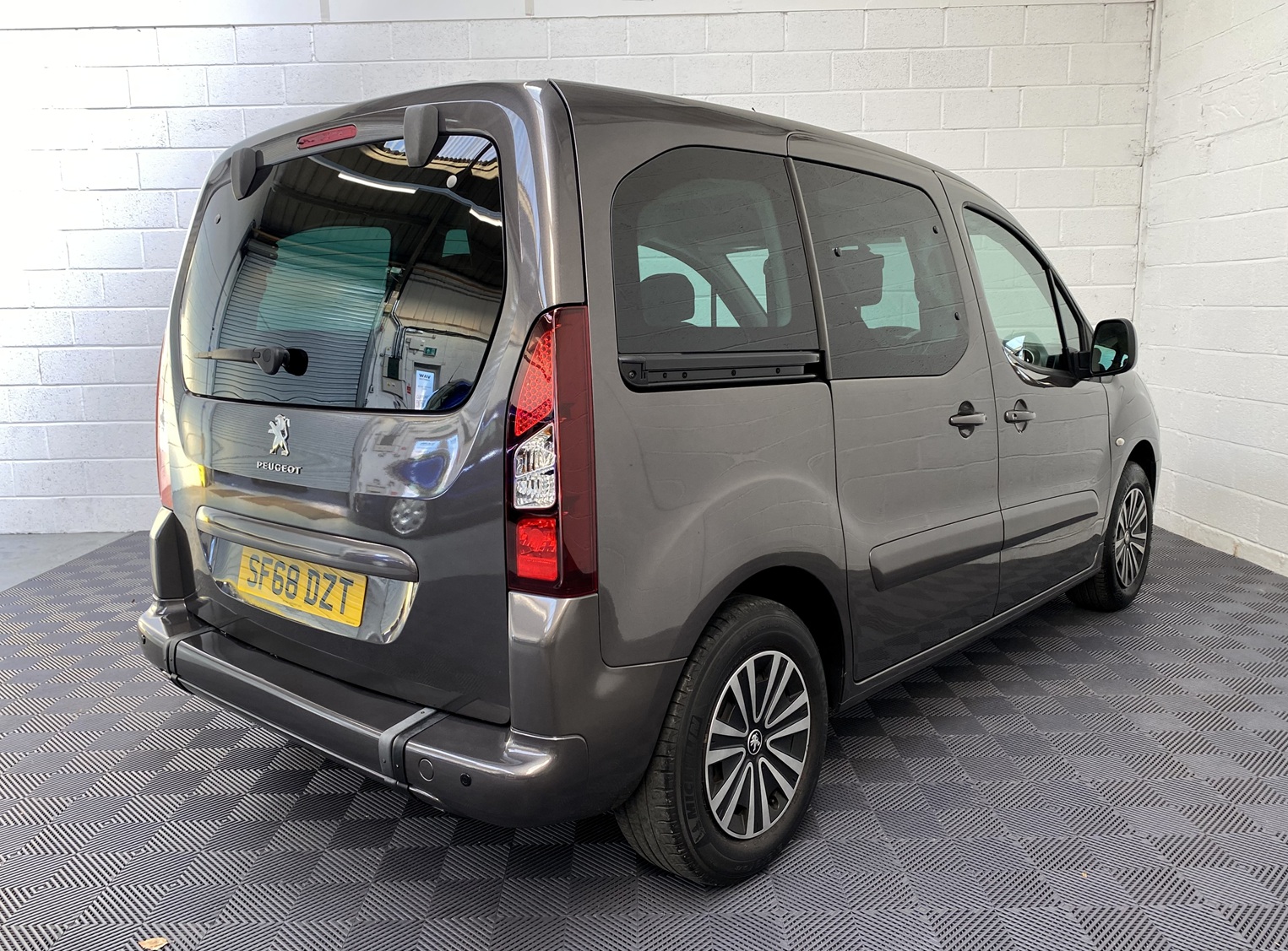 Peugeot Partner Tepee 1.6 HDi Active 2018/68