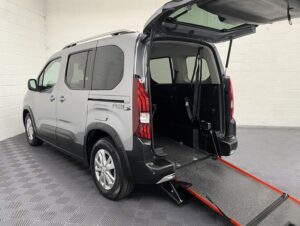 Peugeot Rifter 1.5 BlueHDi Allure 2020/70