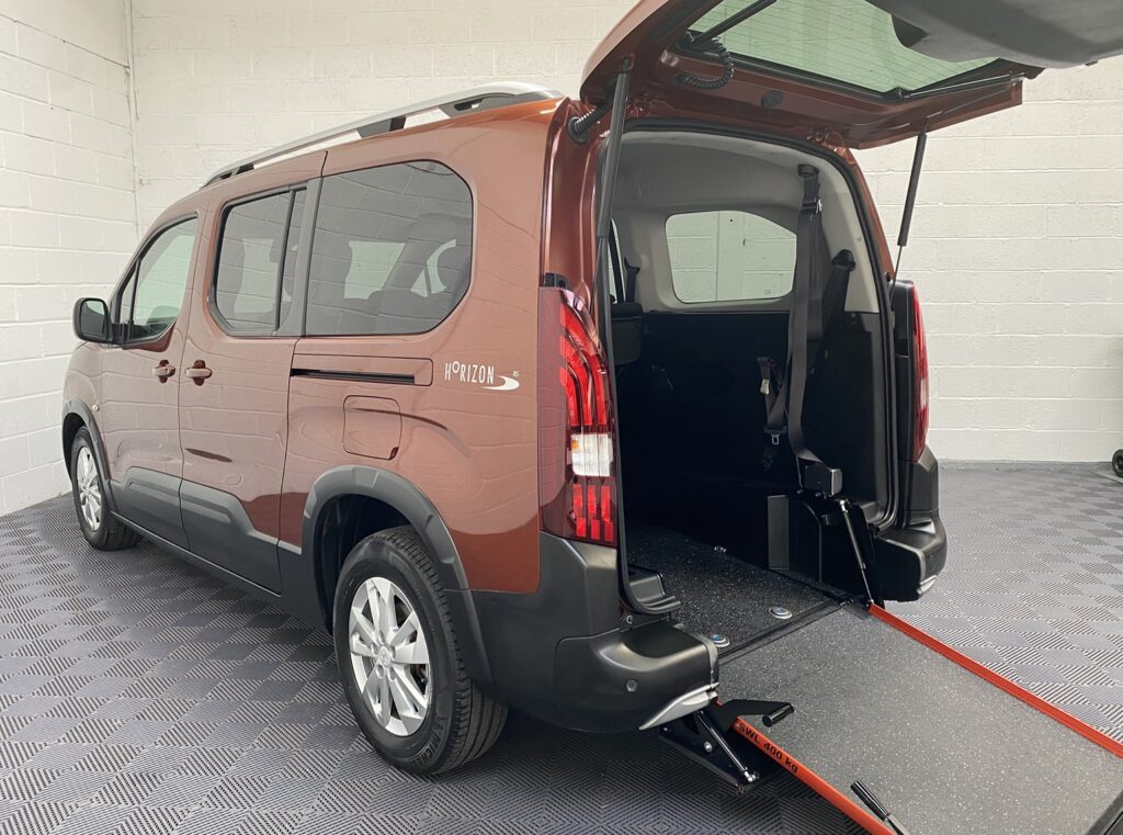 Peugeot Rifter 1.5 BlueHDi 100 Allure LWB XL. 2020/70