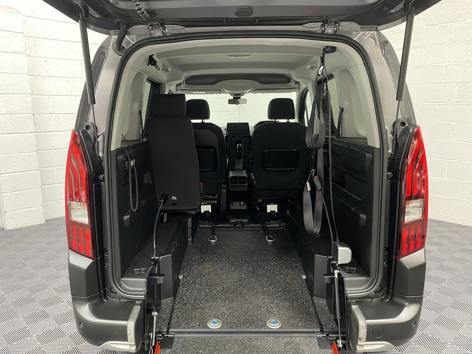 Peugeot Rifter 1.5 BlueHDi Allure 2019/69