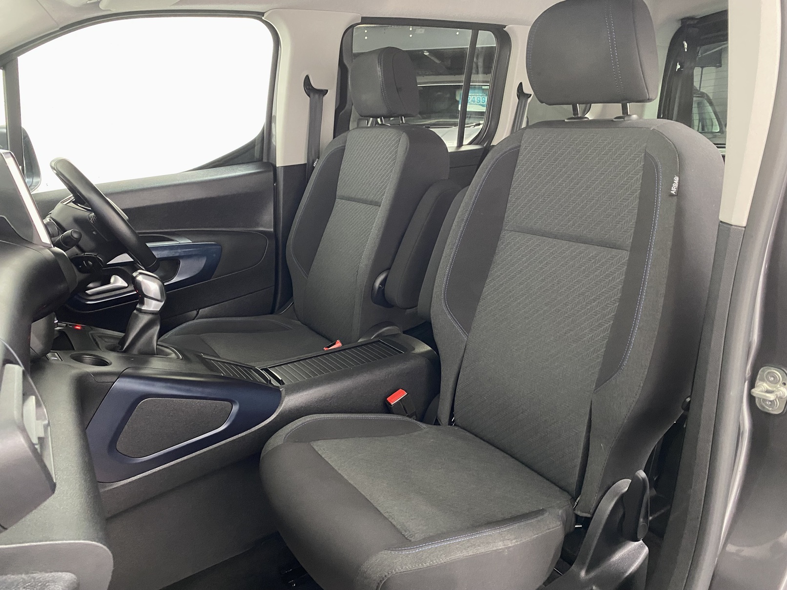 Peugeot Rifter 1.5 BlueHDi Allure 2019/69