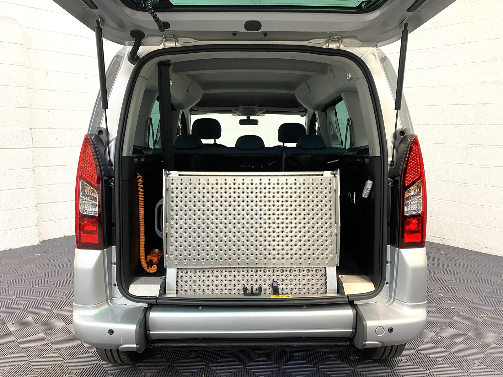 Wheelchair Adapted Citroen Berlingo HDi with 5 seats or 3 seats plus wheelchair passenger. . This vehicle is for sale at Michael harraway Cars in Weston super Mare. NK68 BUU 10