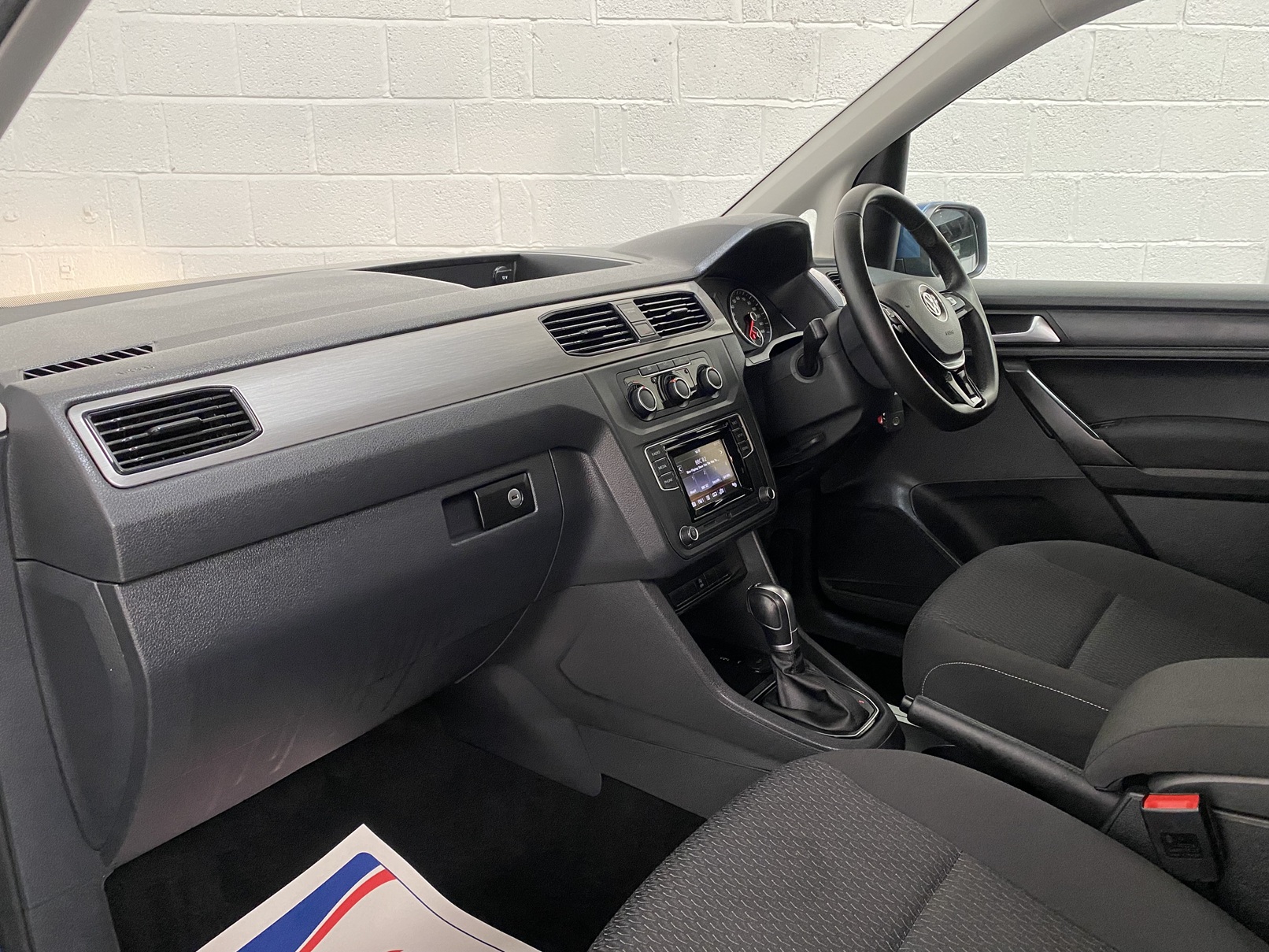 VW Caddy Maxi Life 2.0 TDi DSG. 2018/68