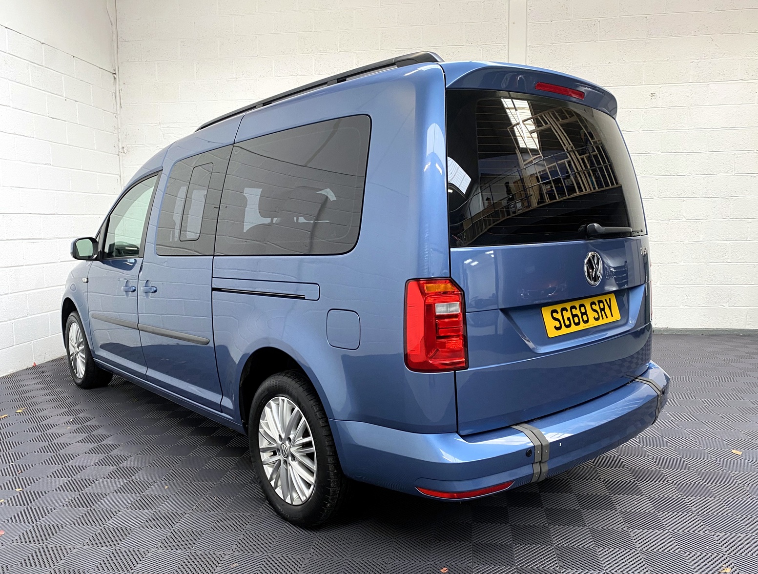 VW Caddy Maxi Life 2.0 TDi DSG. 2018/68