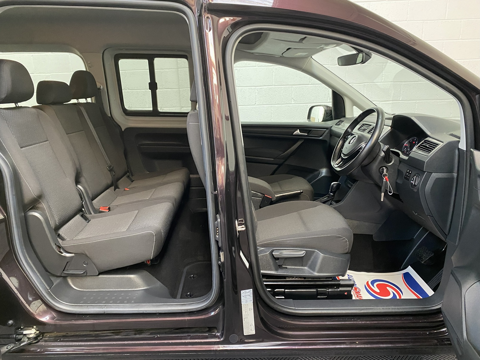 VW Caddy Maxi Life 2.0 TDi DSG. 2018/68