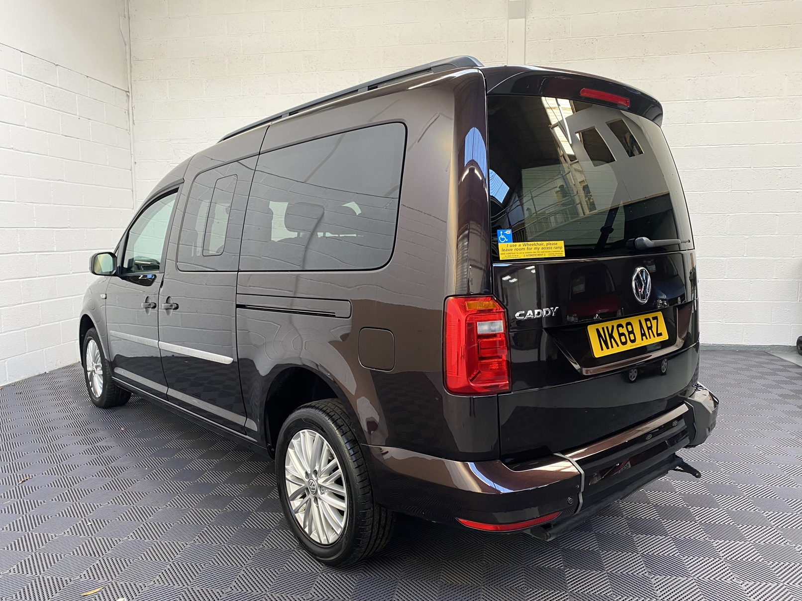 VW Caddy Maxi Life 2.0 TDi DSG. 2018/68