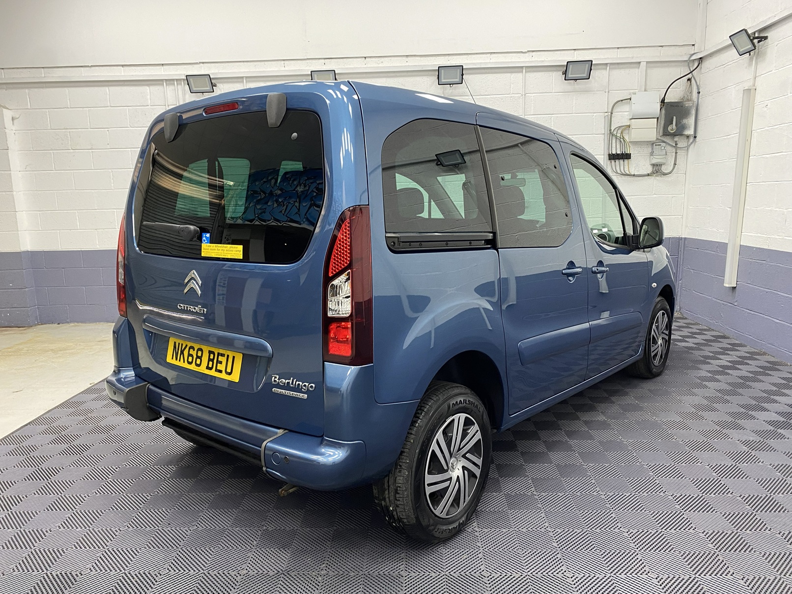 2018 Citroen Berlingo - off side rear three quarter view. NK68 BEU