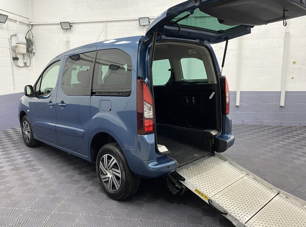 2018 Citroen Berlingo wheelchair accessible vehicle - rear ramp deployed. NK68 BEU