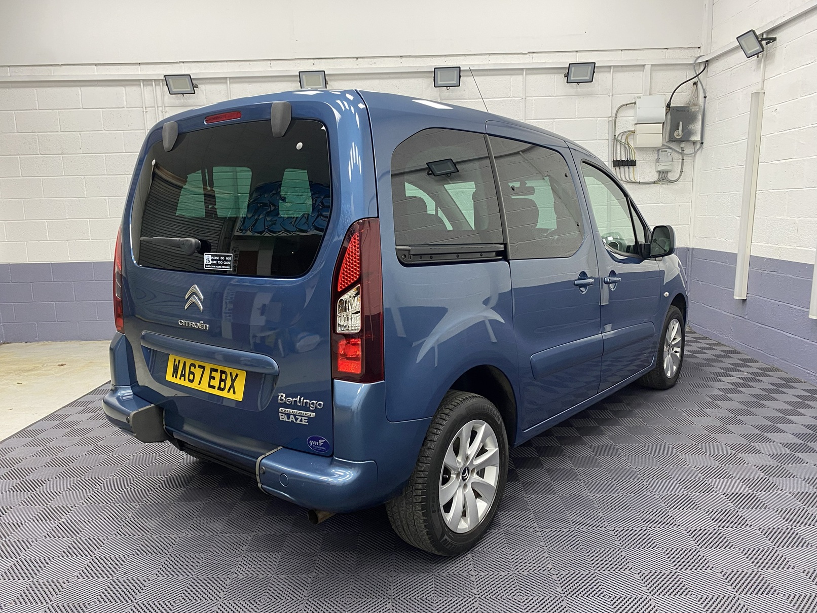 Wheelchair Accessible Citroen Berlingo WA67 EBX 4