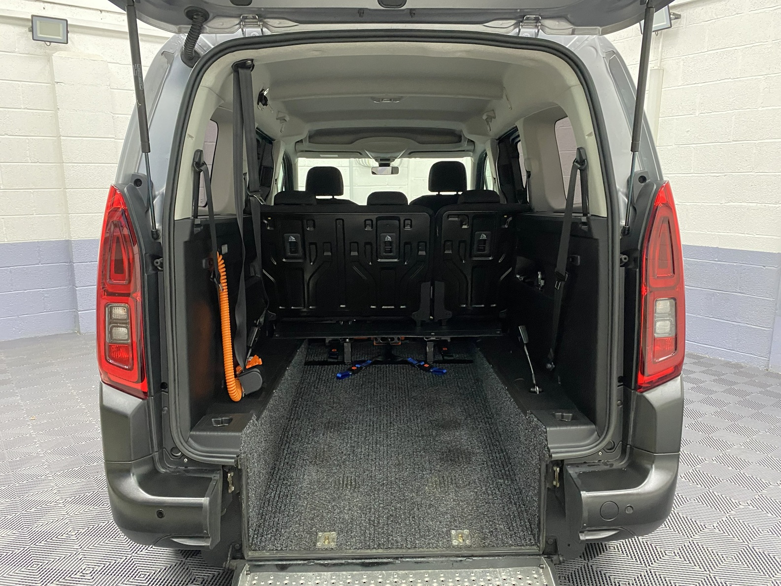 Accessible Citroen Berlingo XL in Michael Harraway Cars Showroom. NK70 FUP 6