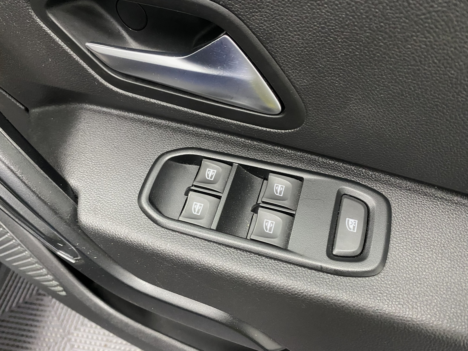 Metallic Blue Dacia Duster Comfort for sale at Michael Harraway Cars SL20 WXW 18