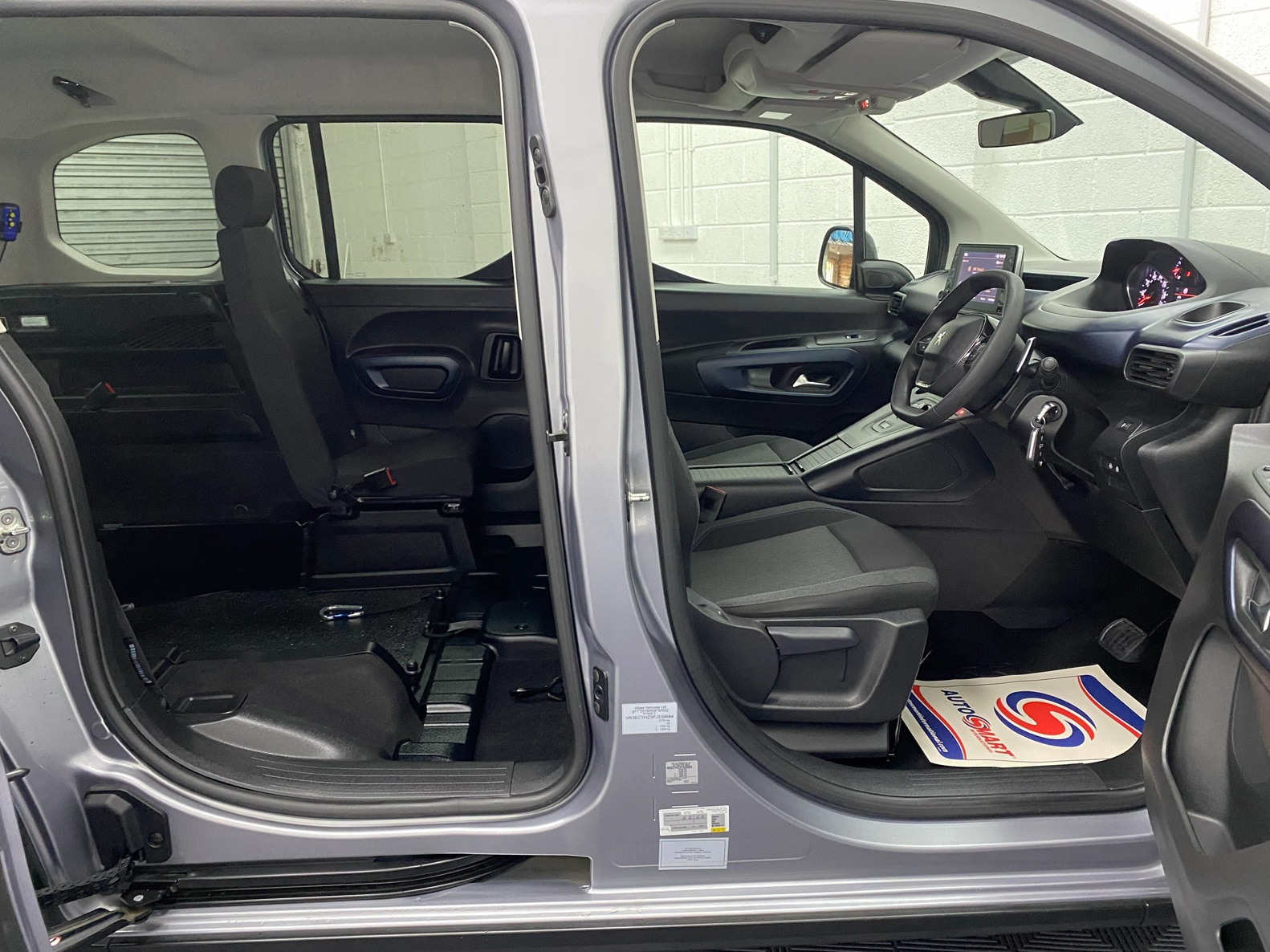 Peugeot Rifter Automatic Wheelchair Accessible Vehicle WAV SB23 FCN 15