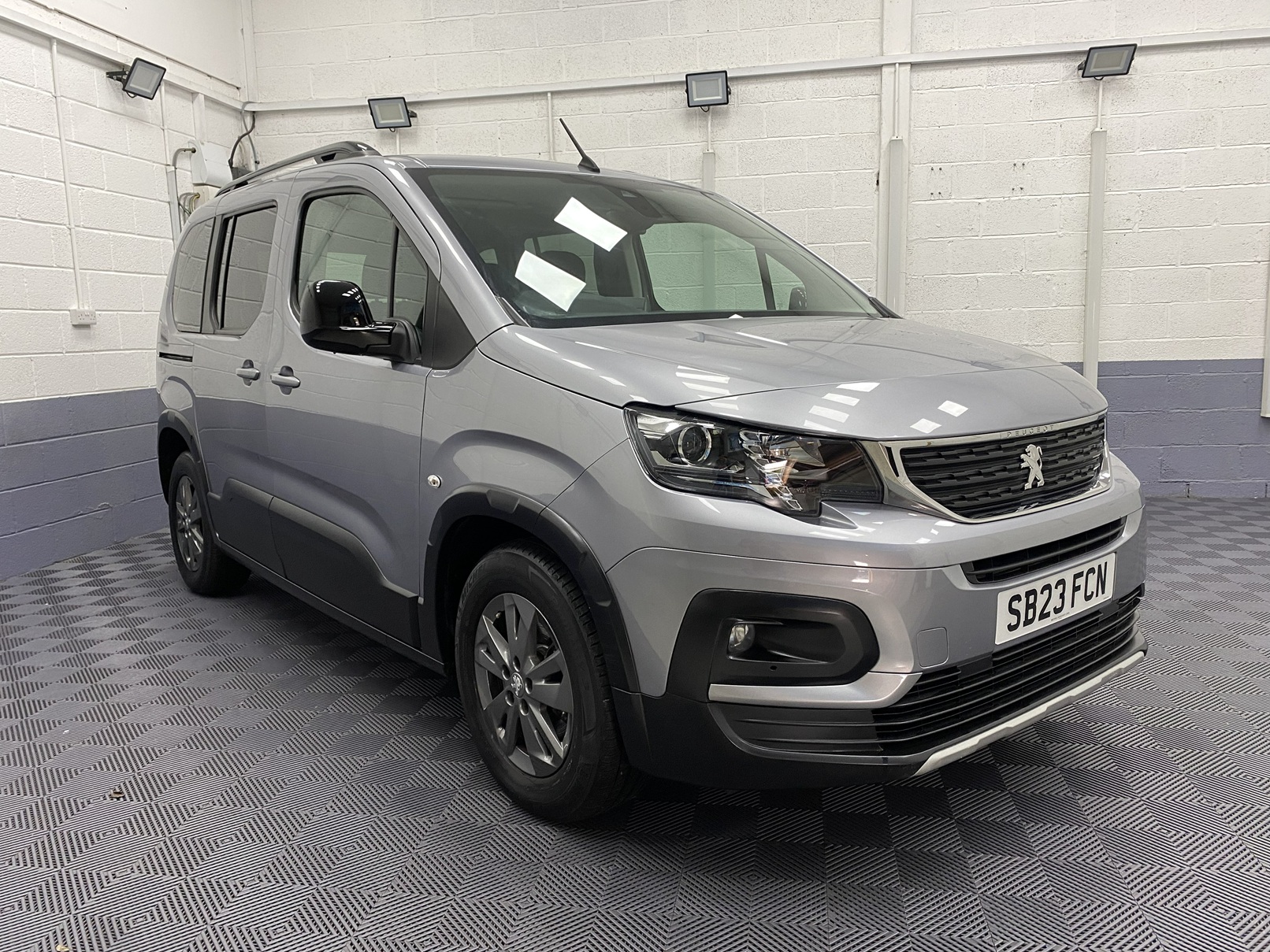 Peugeot Rifter Automatic Wheelchair Accessible Vehicle WAV SB23 FCN 26