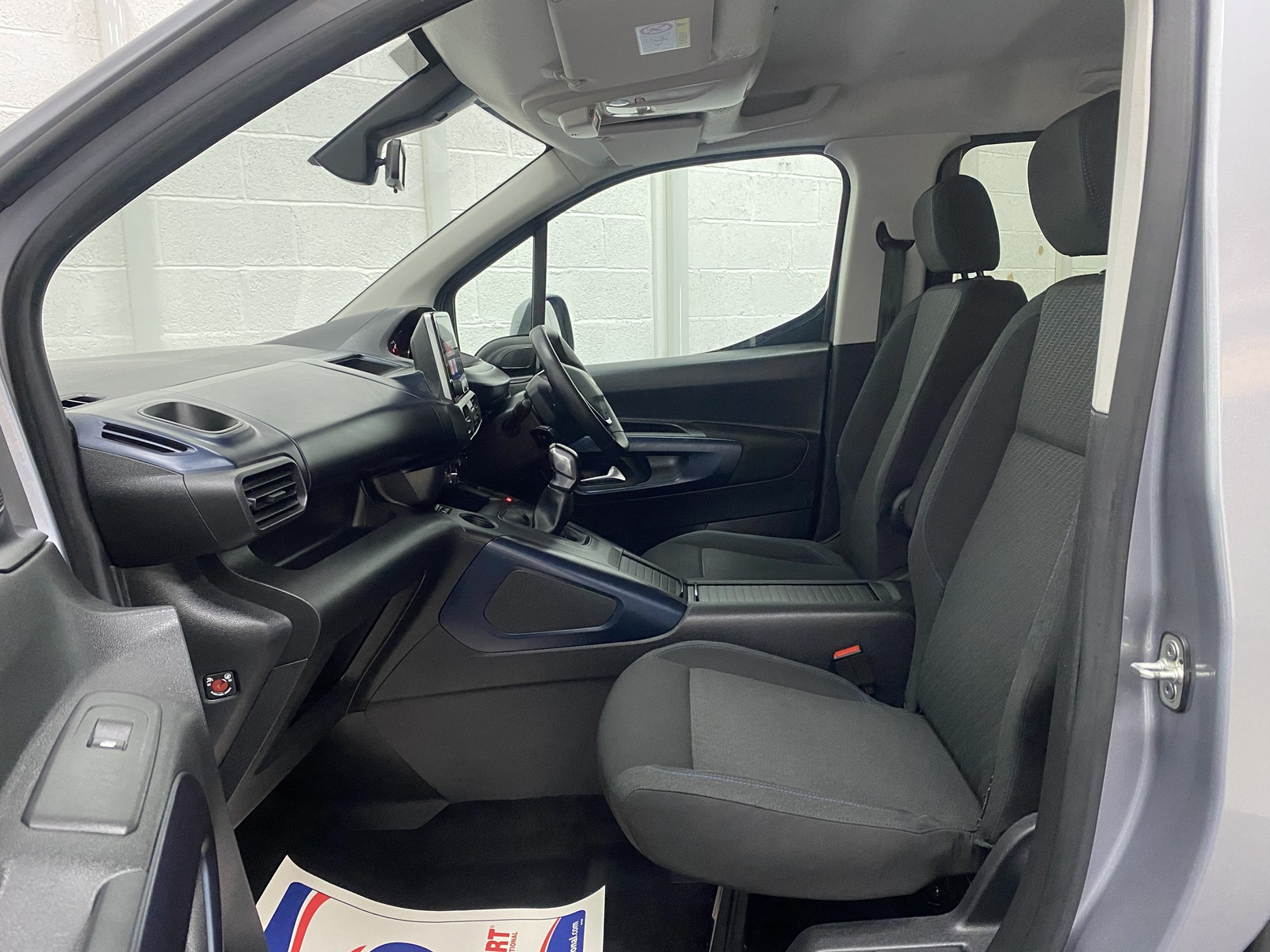 Wheelchair Accessible Peugeot Rifter SF69 JOA 14