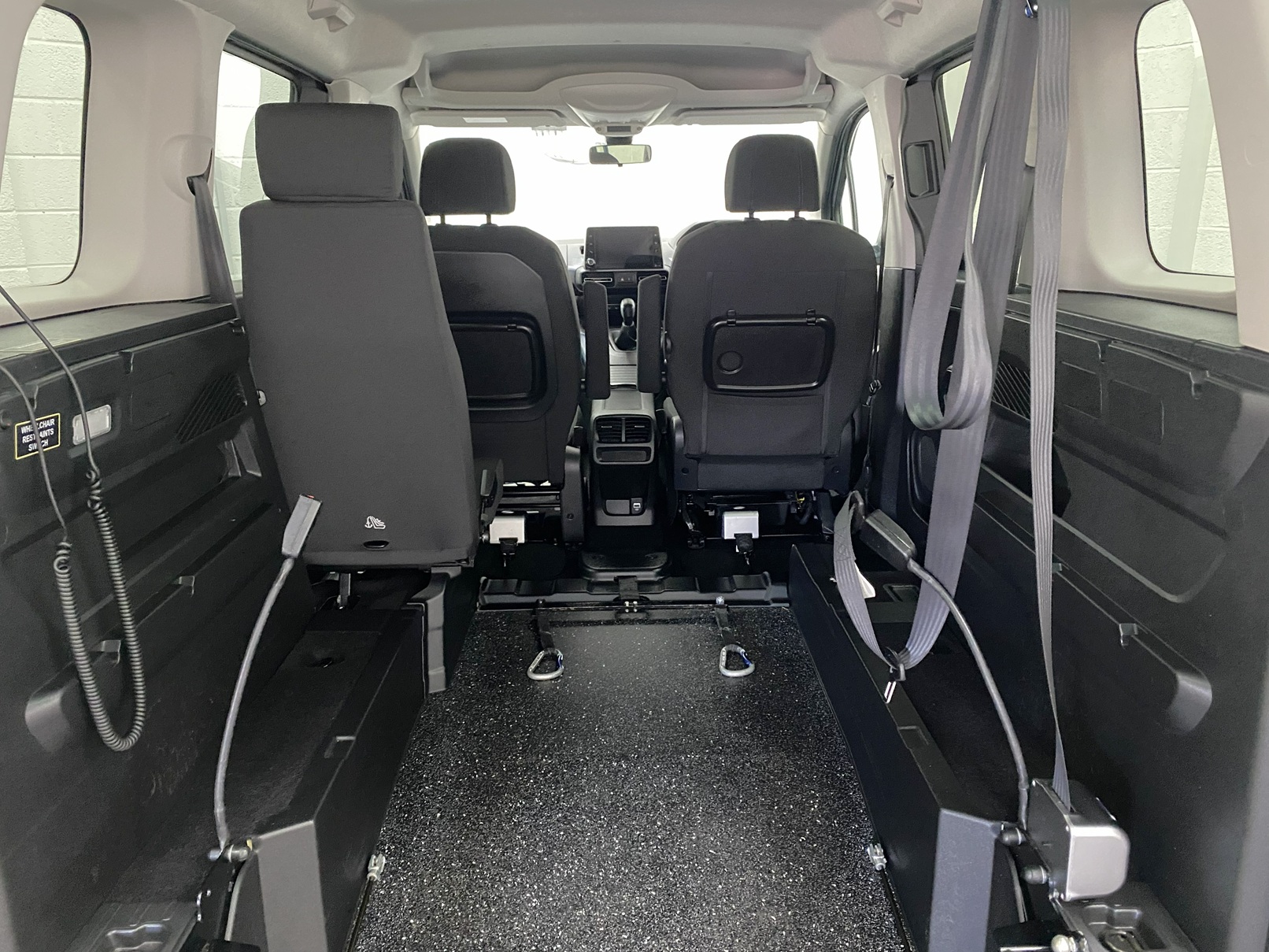 Wheelchair Accessible Peugeot Rifter SF69 JOA 9