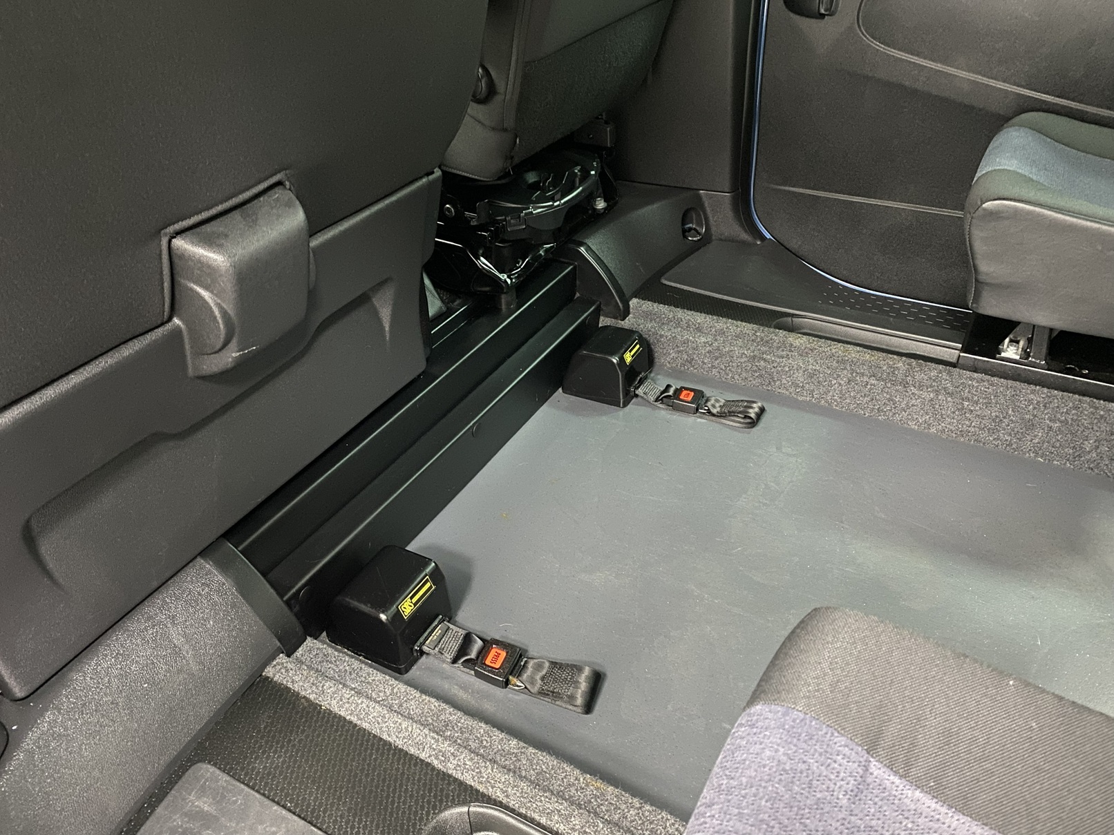 A used Renault Trafic SL28 Business wheelchair accessible vehicle WAV. OU70 DWW 22