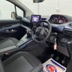 2020 Peugeot Rifter steering wheelchair and drivers side dsahboard SF70 KNX