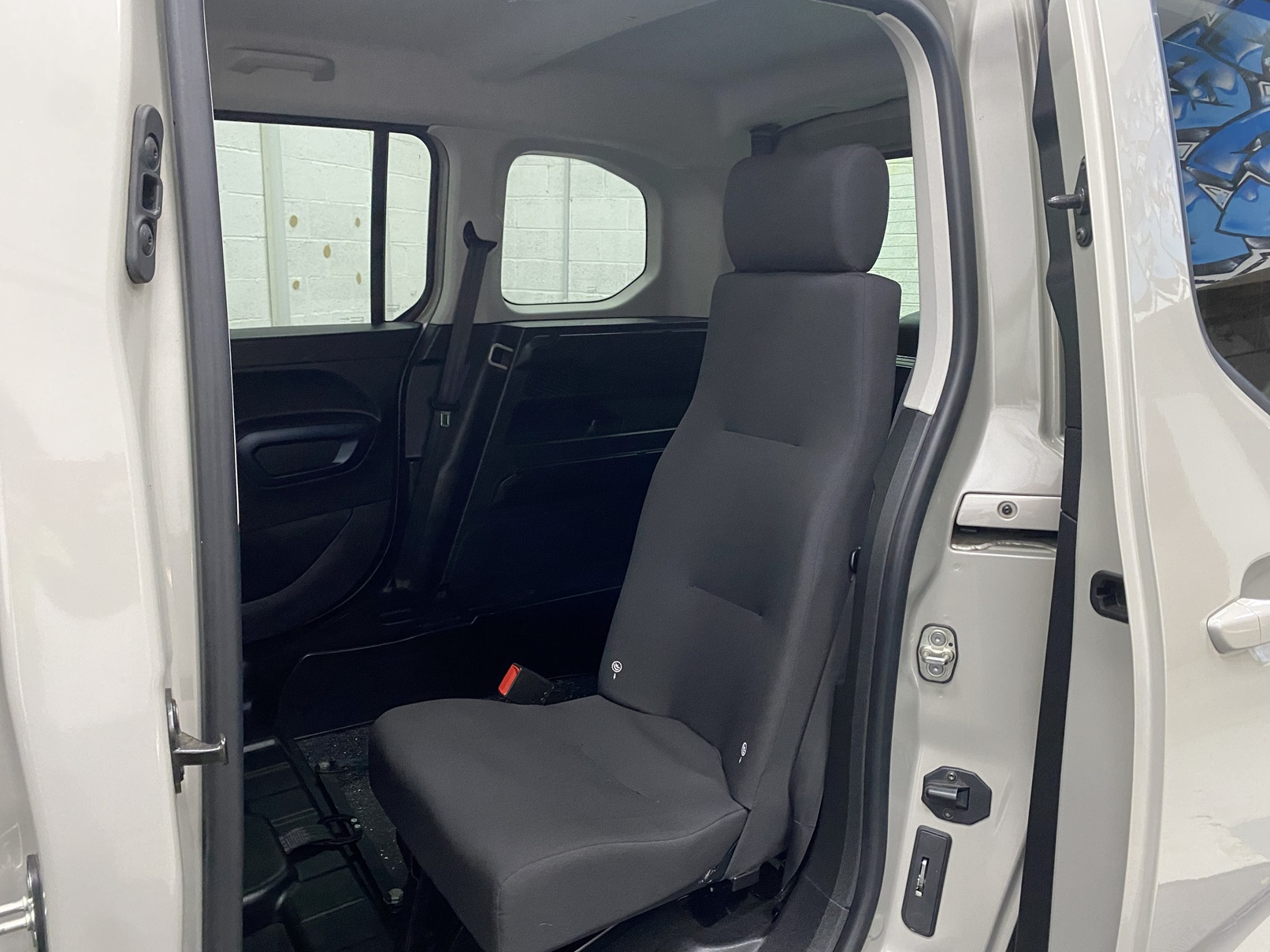 2020 Peugeot Rifter WAV single rear seat SF70 KNX