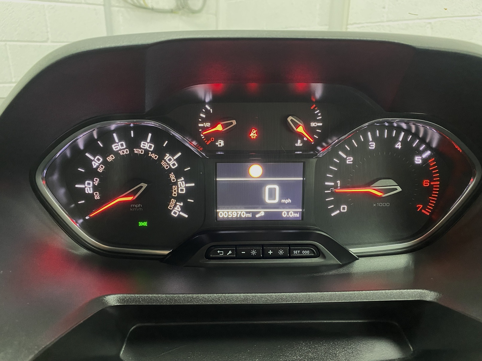 2020 Peugeot Rifter speedo showing the low mileage of 5970 miles. SF70 KNX