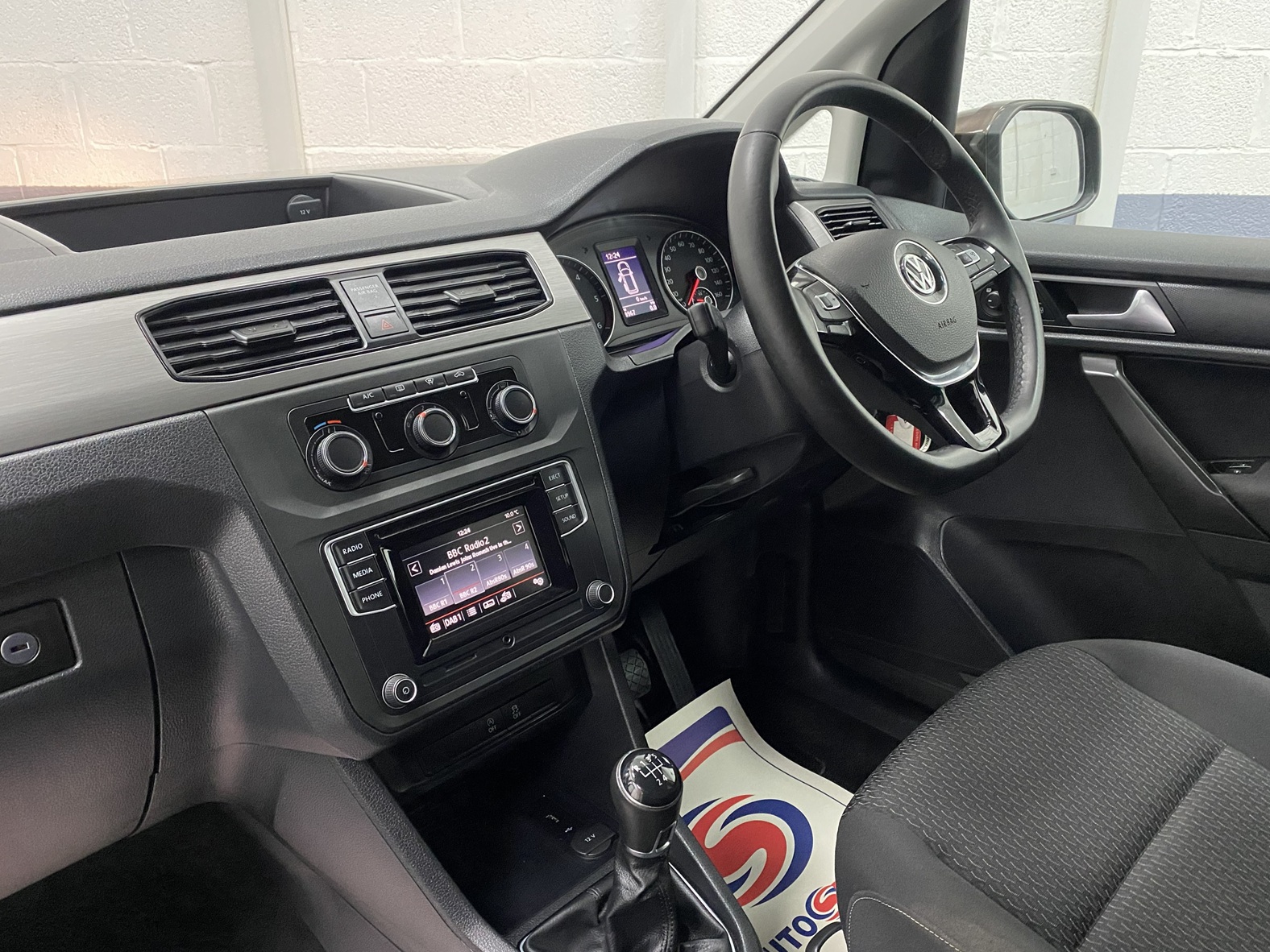 2021 Volkswagen Caddy Maxi central dashboard controls NK21 CCA