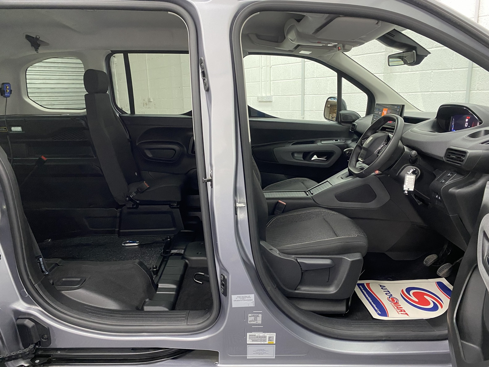 interior view of wheelchair accessible Peugeot Rifter from side SC74 XAO