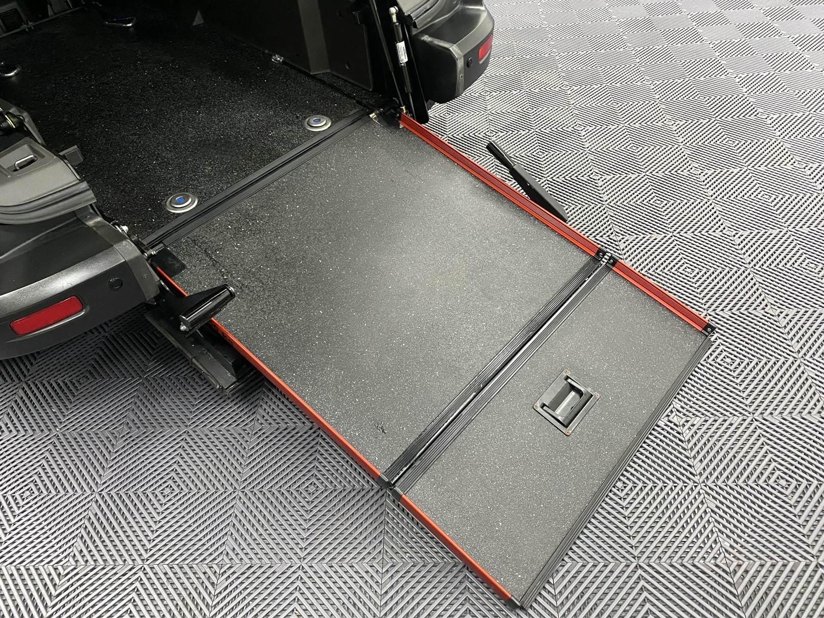 Rear wheelchair ramp in the deployed position SG22 OKT