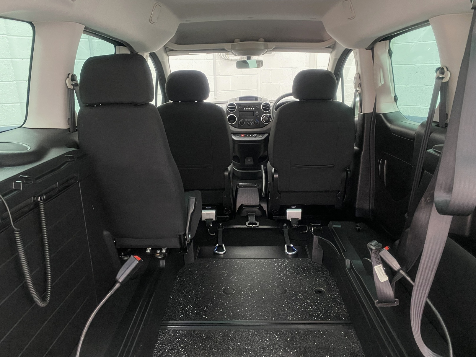 Wheelchair Accessible Peugeot Partner SF68 ESU 7