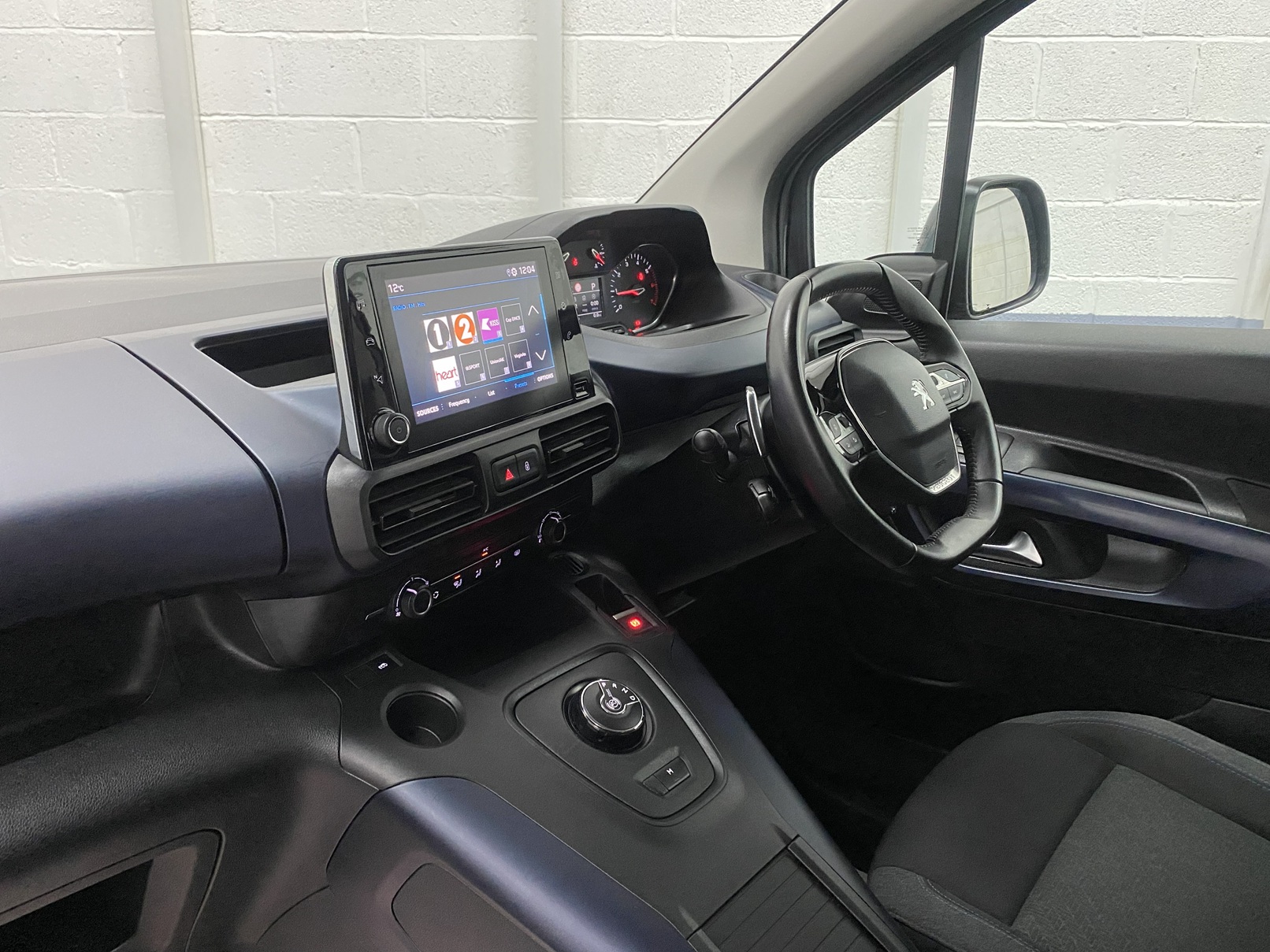 Peugeot Rifter Automatic Wheelchair Accessible Vehicle SF70 JXV 12