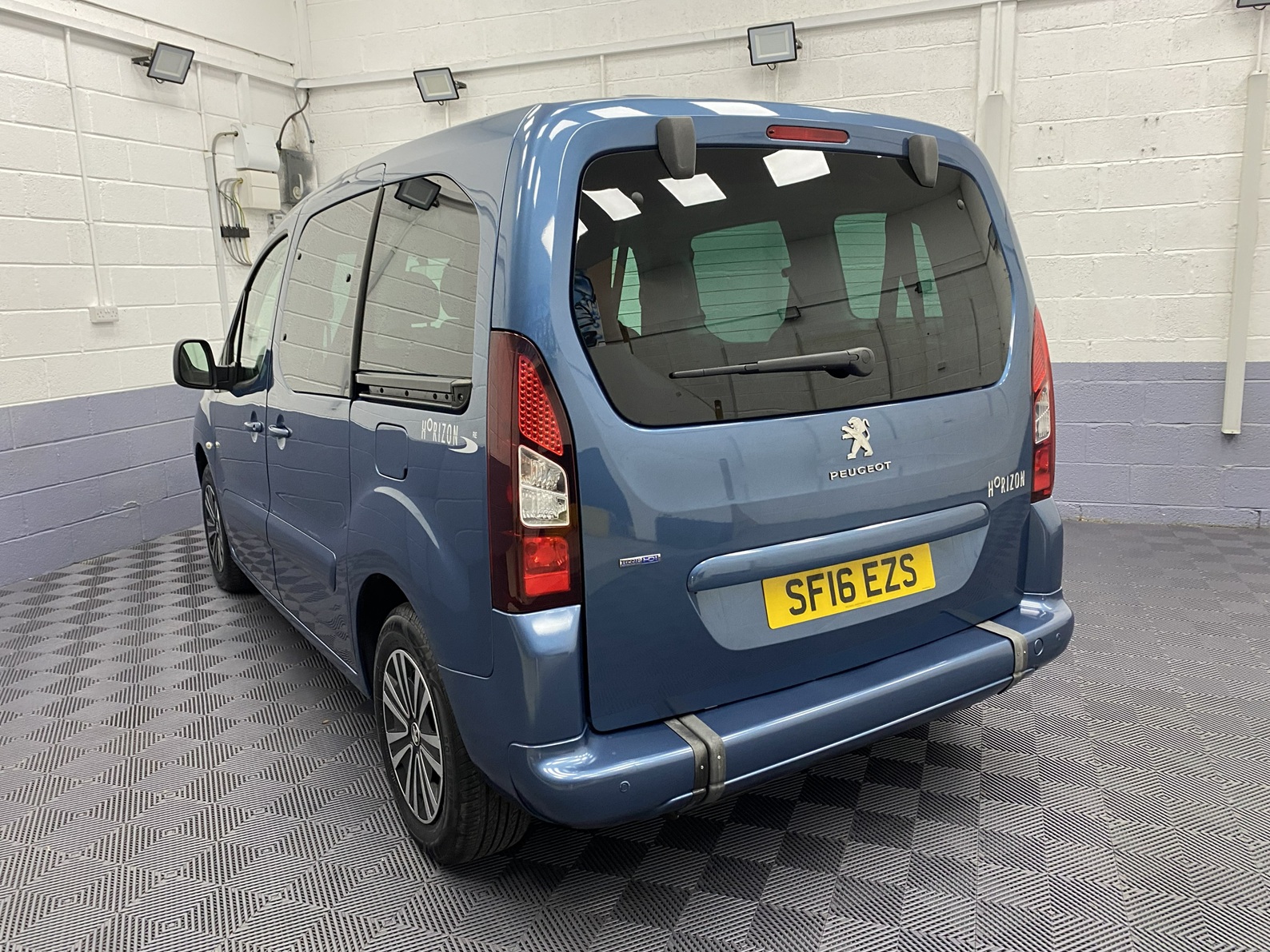 Wheelchair Accessible Peugeot Partner Tepee SF16 EZS 21