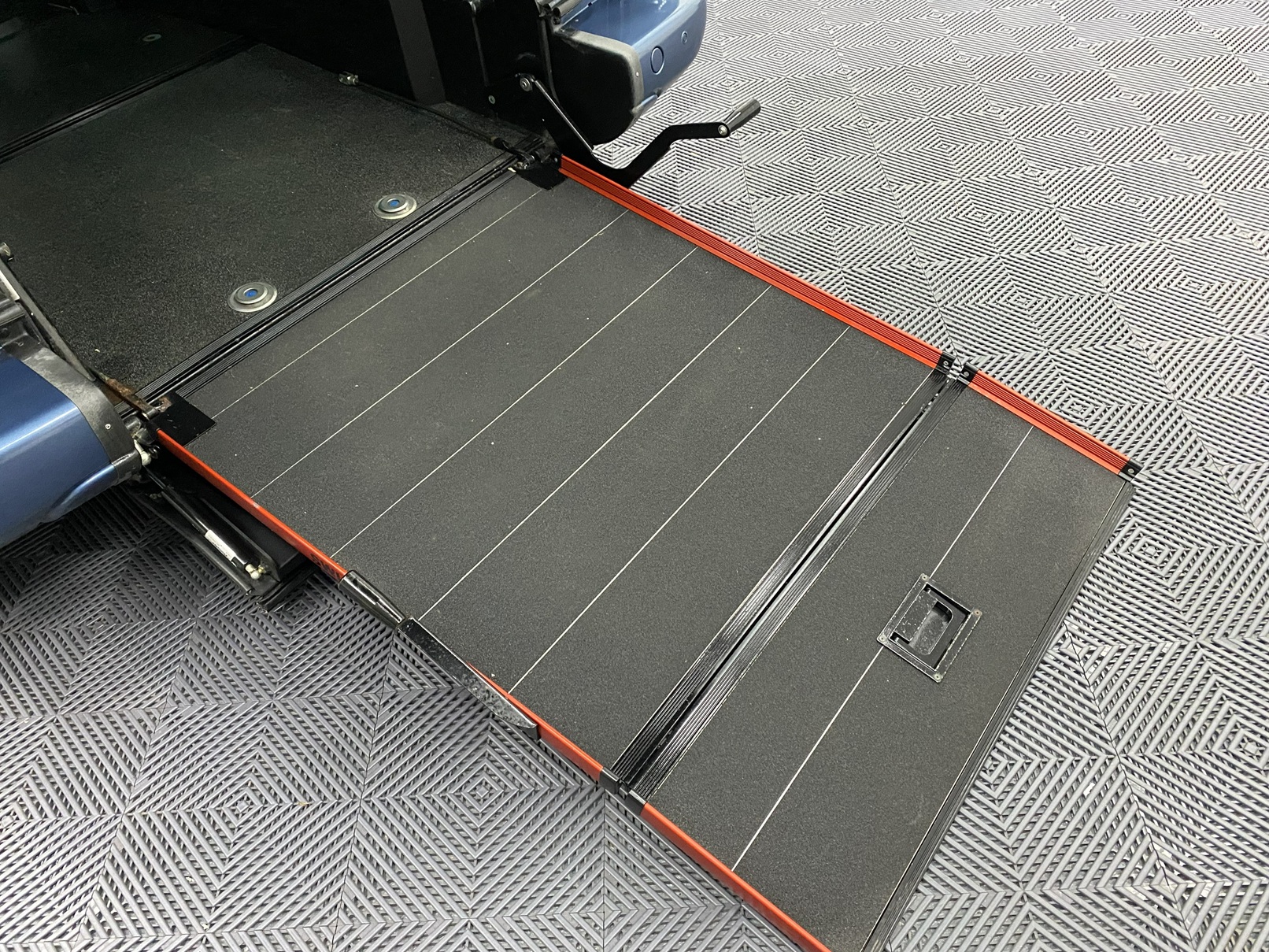 Wheelchair Accessible Peugeot Partner Tepee SF16 EZS 6