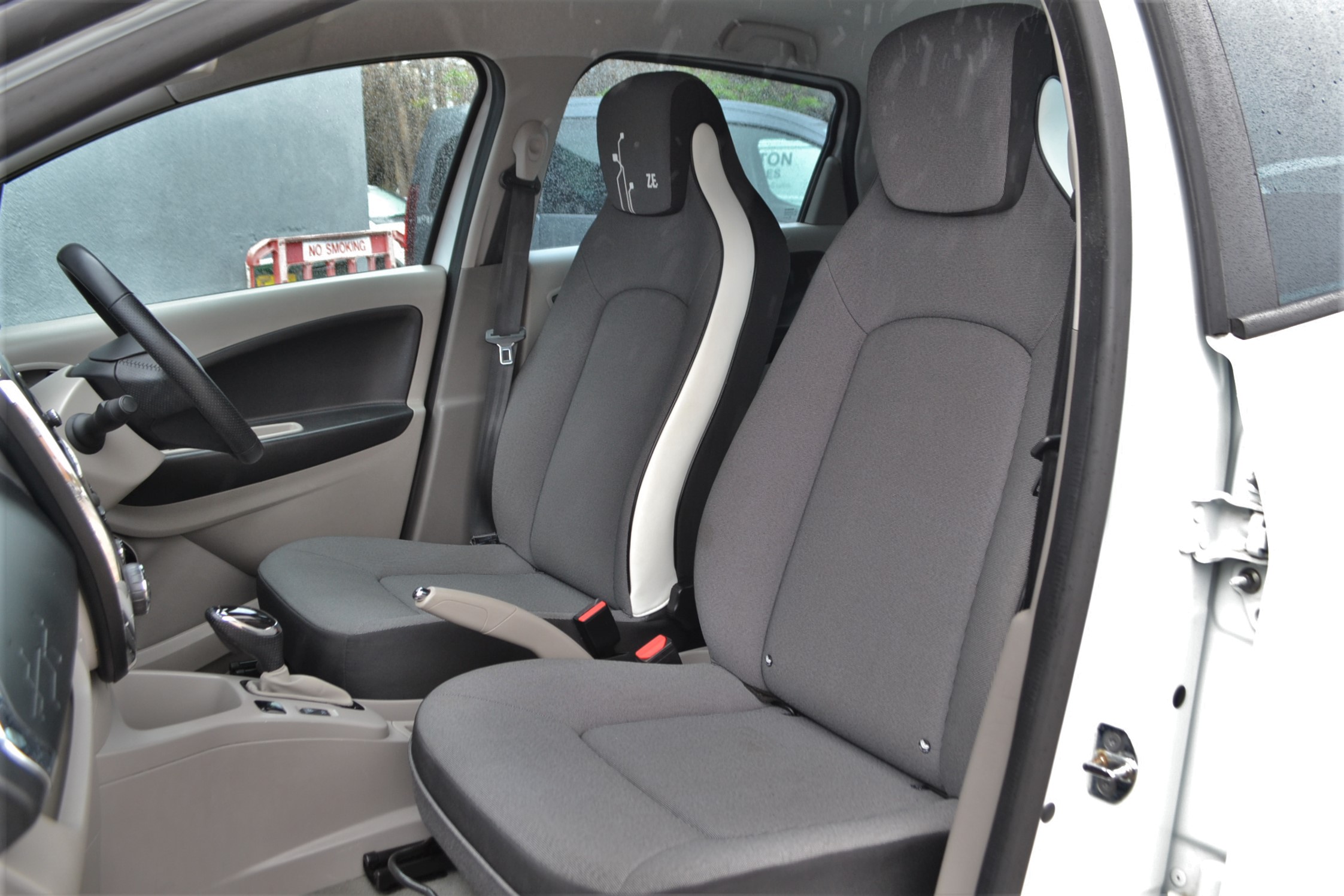 Renault Zoe i Dynamique Intens 5dr Auto 2015/15
