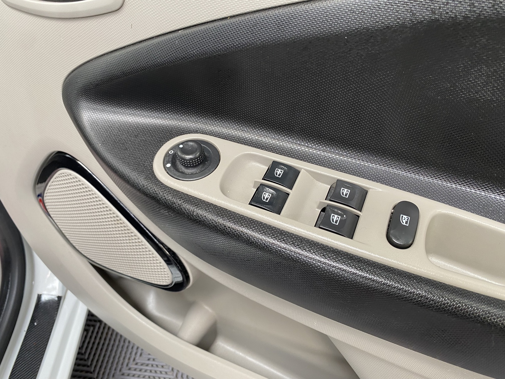 Renault Zoe 65kW i Dynamique Intens 2015/15
