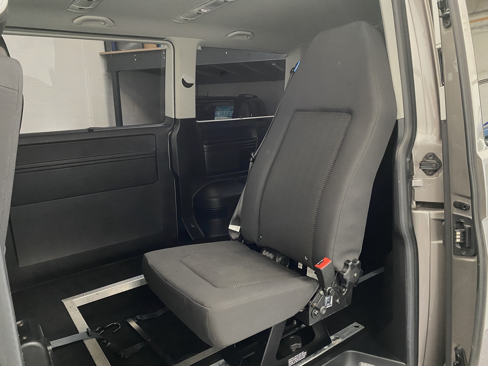 2018 18 Volkswagen Transporter SWB T30 SE 2.0 TDi DSG 2018/18