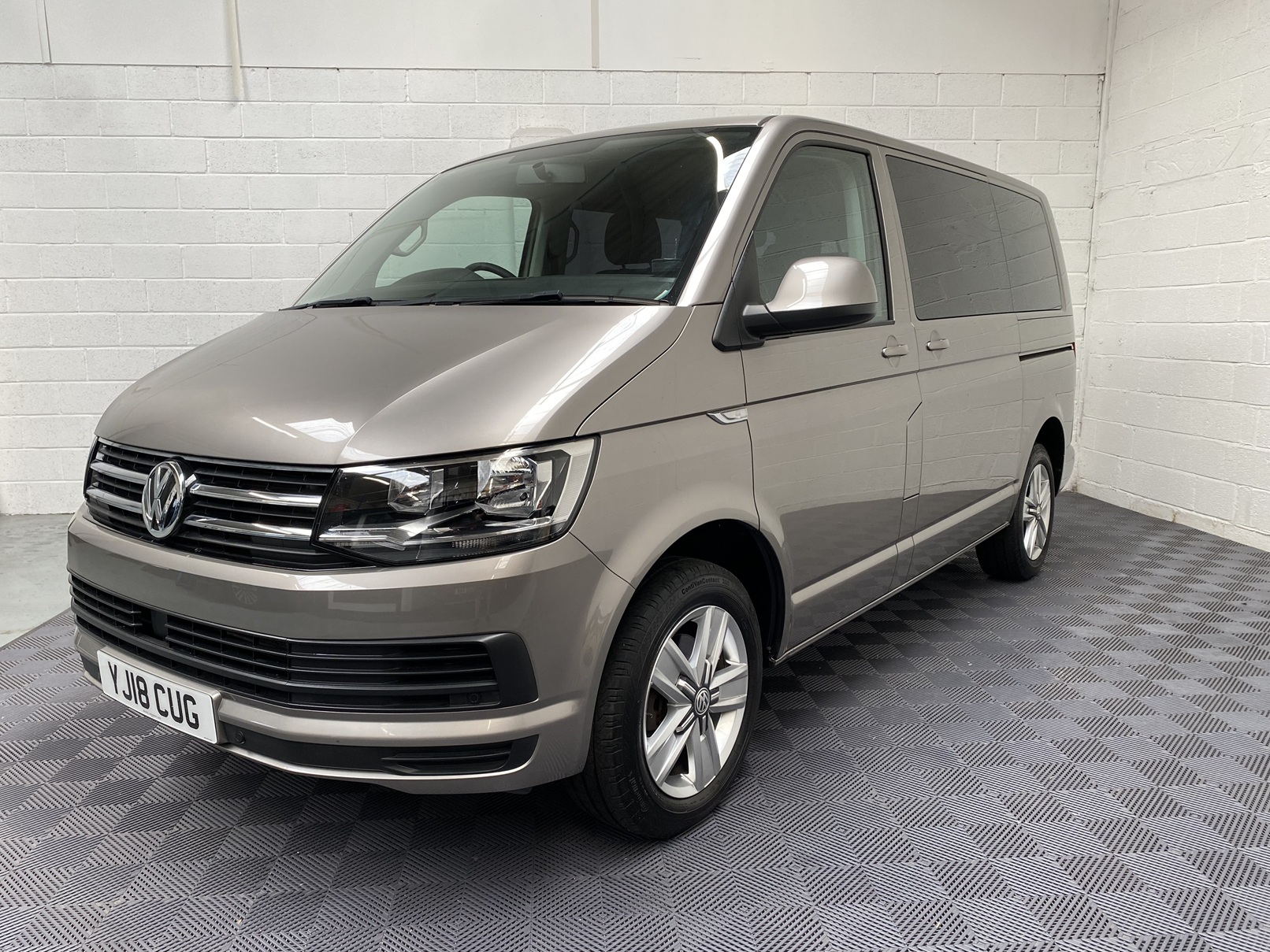2018 18 Volkswagen Transporter SWB T30 SE 2.0 TDi DSG 2018/18
