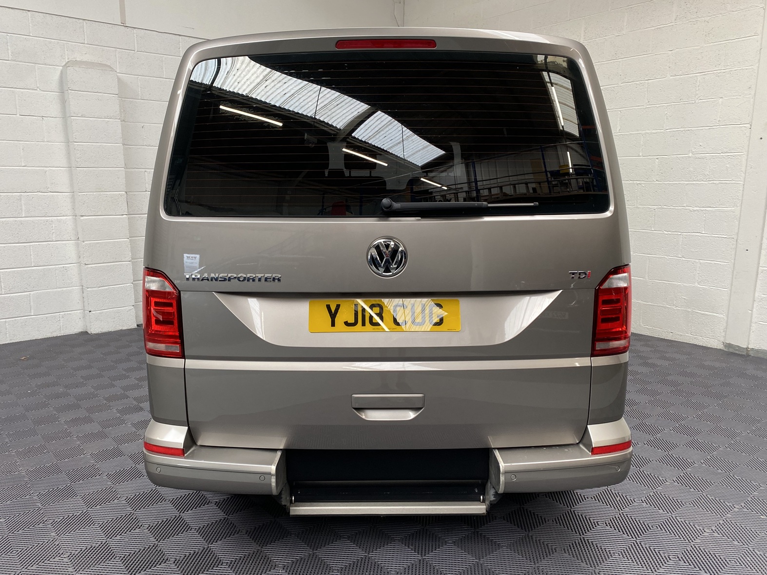 2018 18 Volkswagen Transporter SWB T30 SE 2.0 TDi DSG 2018/18