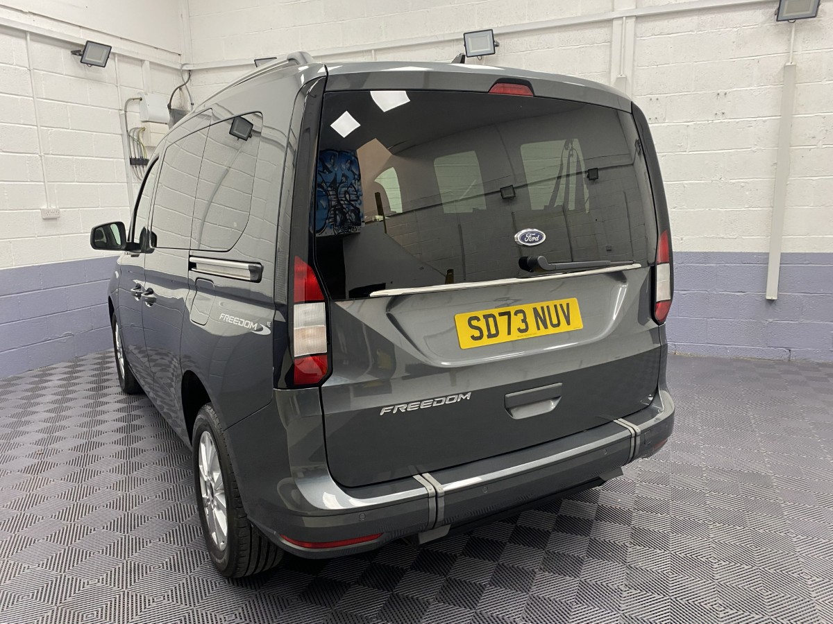 2023 Ford Tourneo Connect Wheelchair Accessible Vehicle (WAV)