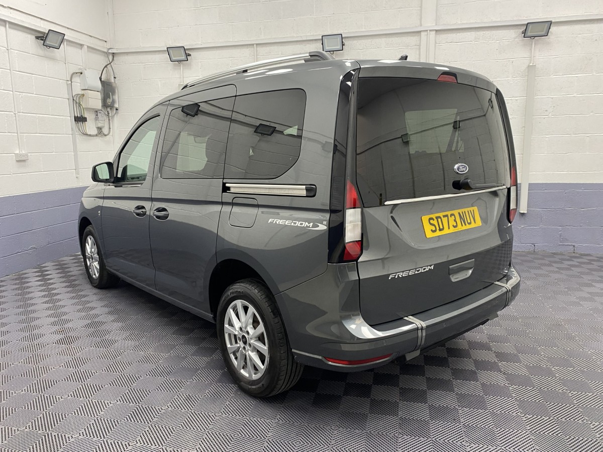 2023 Ford Tourneo Connect Wheelchair Accessible Vehicle (WAV)