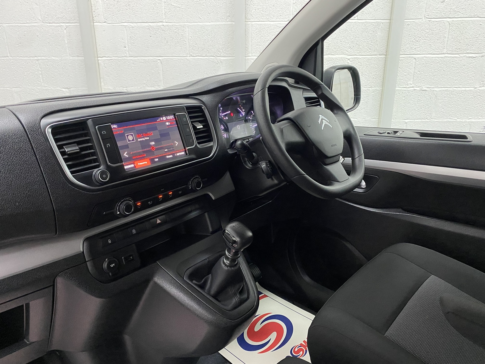 2022 Citroen Space Tourer close up of dashboard showing 7in touch screen NK22 CVZ