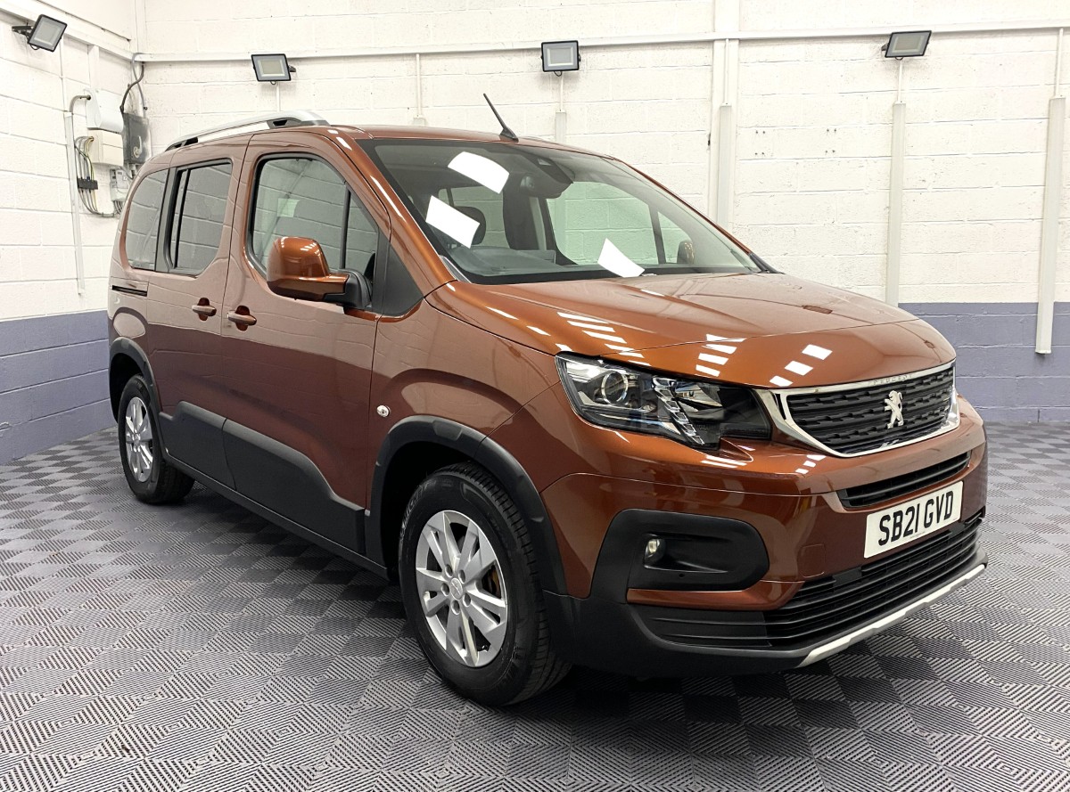 2021 (21) Peugeot Rifter 1.5 BlueHDi Wheelchair Accessible Vehicle (WAV) – 5 Seats