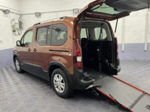 2021 (21) Peugeot Rifter 1.5 BlueHDi Wheelchair Accessible Vehicle (WAV) – 5 Seats