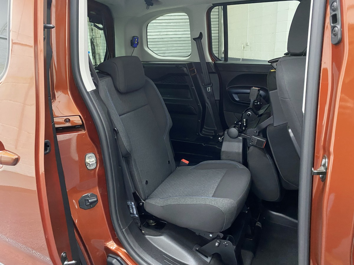 2021 (21) Peugeot Rifter 1.5 BlueHDi Wheelchair Accessible Vehicle (WAV) – 5 Seats