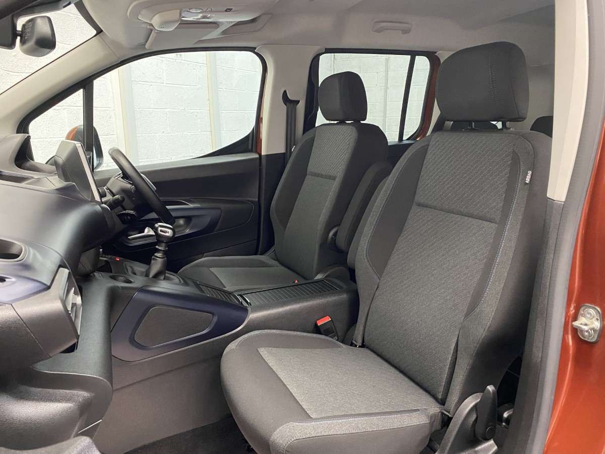2021 (21) Peugeot Rifter 1.5 BlueHDi Wheelchair Accessible Vehicle (WAV) – 5 Seats