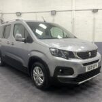 2021 Peugeot Rifter Long Wheelbase front three quarter view SB21GPV