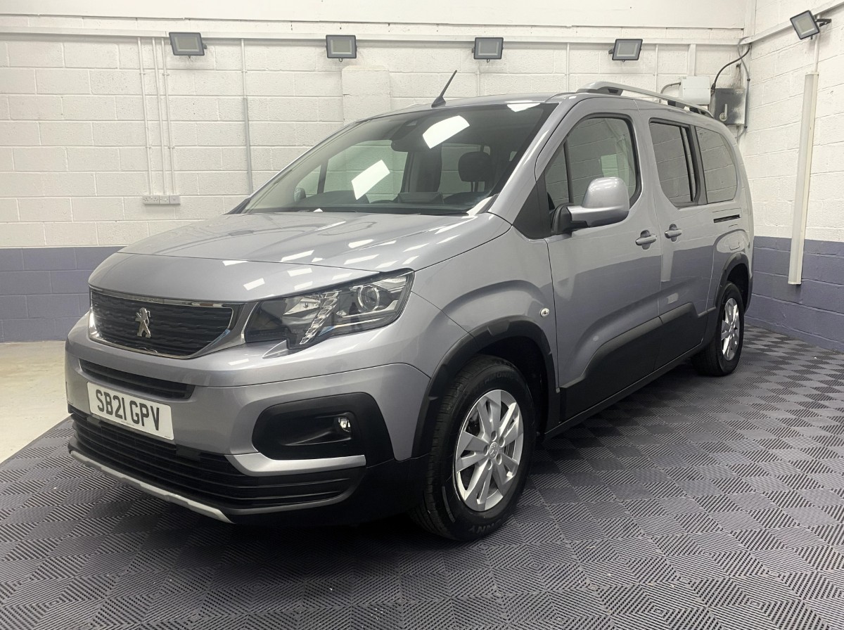 Peugeot Rifter LWB 1.5HDi Allure Wheelchair Accessible Vehicle (WAV) 2021 (21)