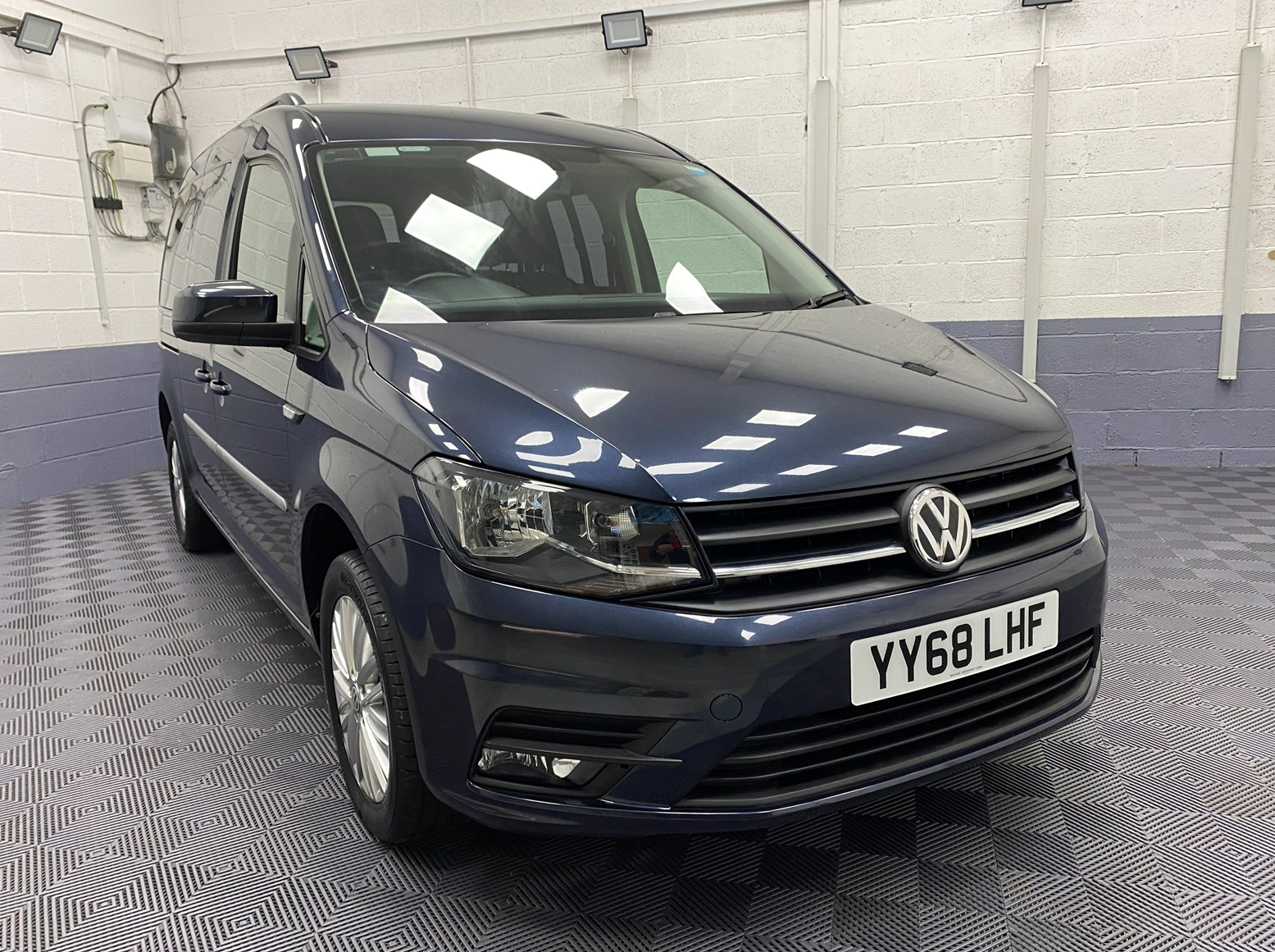 2018 (68) VW Caddy Maxi Life 1.4 TSi Petrol  Wheelchair Accessible Vehicle (WAV)