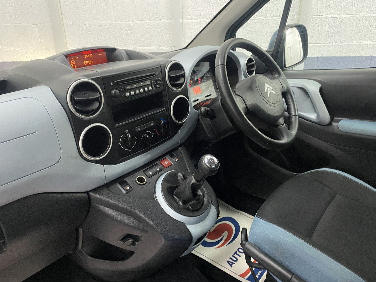 2015 (64) Citroen Berlingo Multispace 1.6 HDi Wheelchair Accessible Vehicle (WAV)